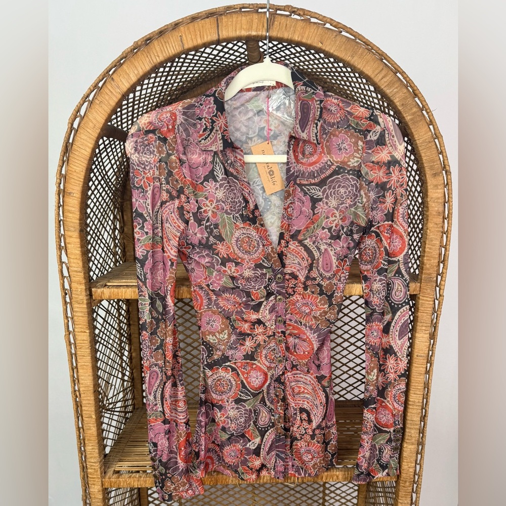 Natural Life Carina Mesh Top Black Sketched Paisley Long Sleeve Size XS NWT - Picture 7 of 9